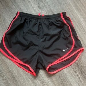Black Nike Shorts, size S